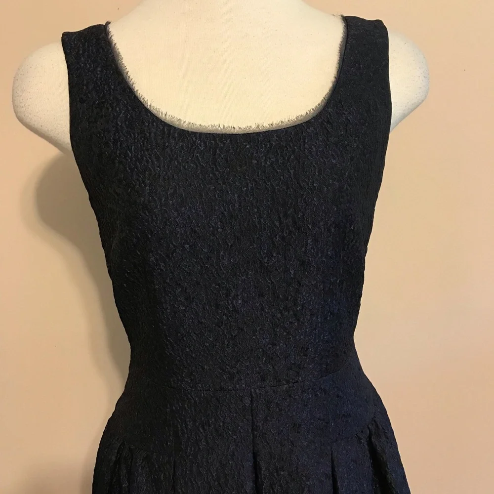 Elie Tahari Women’s Designer Dress Spring/Summer - Picture 3 of 10